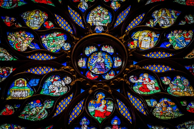 Correlation of symbols in Traditional Astrology and Catholicism